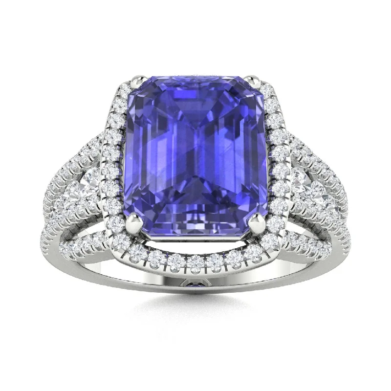 Elegant engagement rings with oval-shaped diamonds for an elongated, flattering appearance -18kt Gold Tanzanite and Diamond Ring (Tanzanite 3.00ct Diamonds 0.75cts)