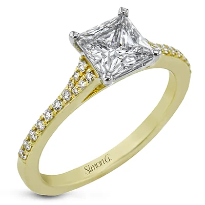 Best engagement rings with white gold settings for a modern, sleek look -Engagement Ring in 18k Gold with Diamonds