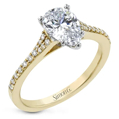 Engagement rings with halo settings for added sparkle and radiant beauty -Engagement Ring in 18k Gold with Diamonds