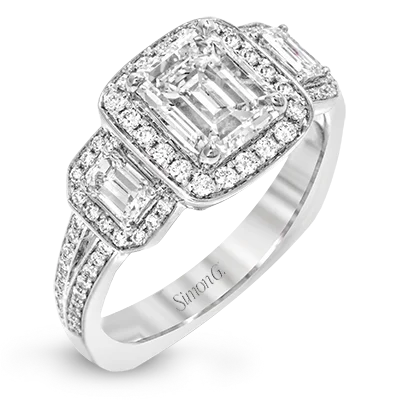 Engagement rings with halo settings for added sparkle and radiant beauty -Engagement Ring in 18k Gold with Diamonds