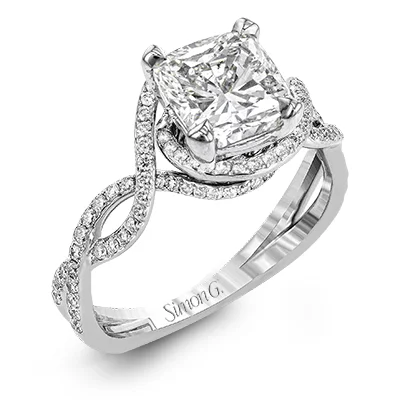 Engagement rings with radiant-cut diamonds for sparkle and a modern design -Engagement Ring in 18k Gold with Diamonds