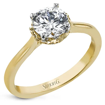 Elegant engagement rings with oval-shaped diamonds for an elongated, flattering appearance -Engagement Ring in 18k Gold with Diamonds