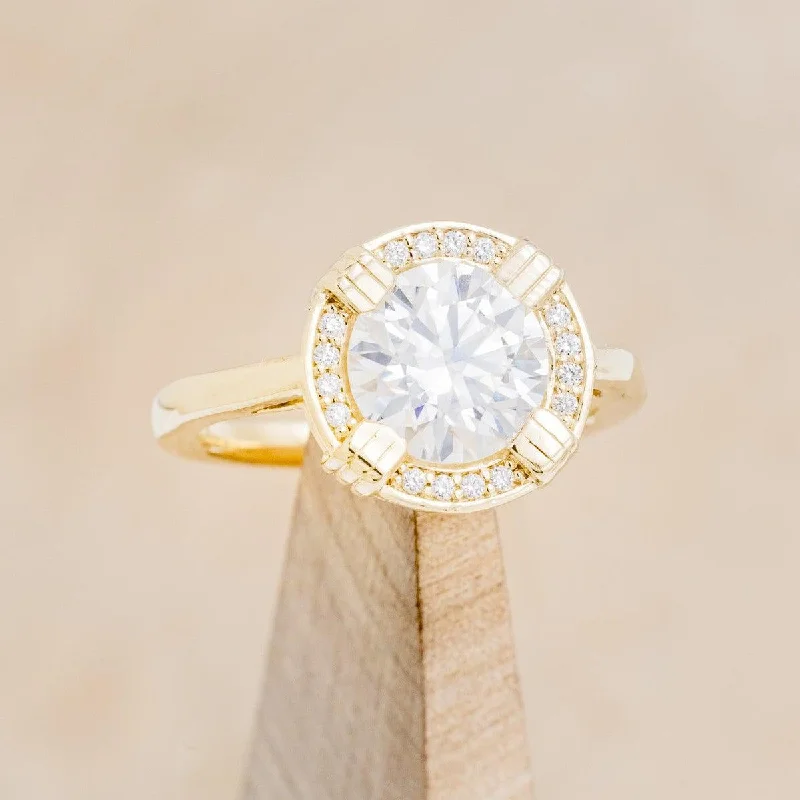 Unique engagement rings with floral settings for nature-inspired, feminine designs -ROUND CUT MOISSANITE ENGAGEMENT RING WITH DIAMOND HALO