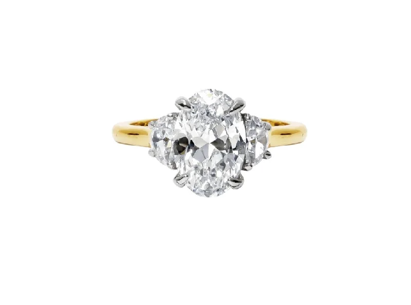 Affordable engagement rings with diamond center stones for budget-conscious brides -The Amelia Ring (2.5 Carat)