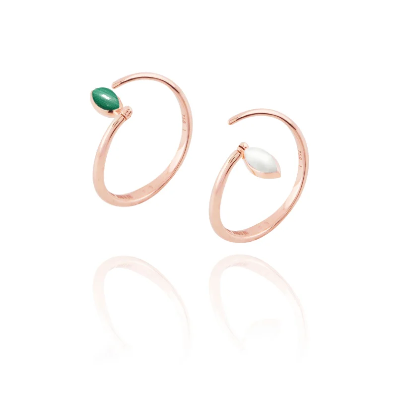 Rings featuring adjustable bands for perfect fit -Swinging Spiral 18K Rosegold Ring w. Malachite & Pearl