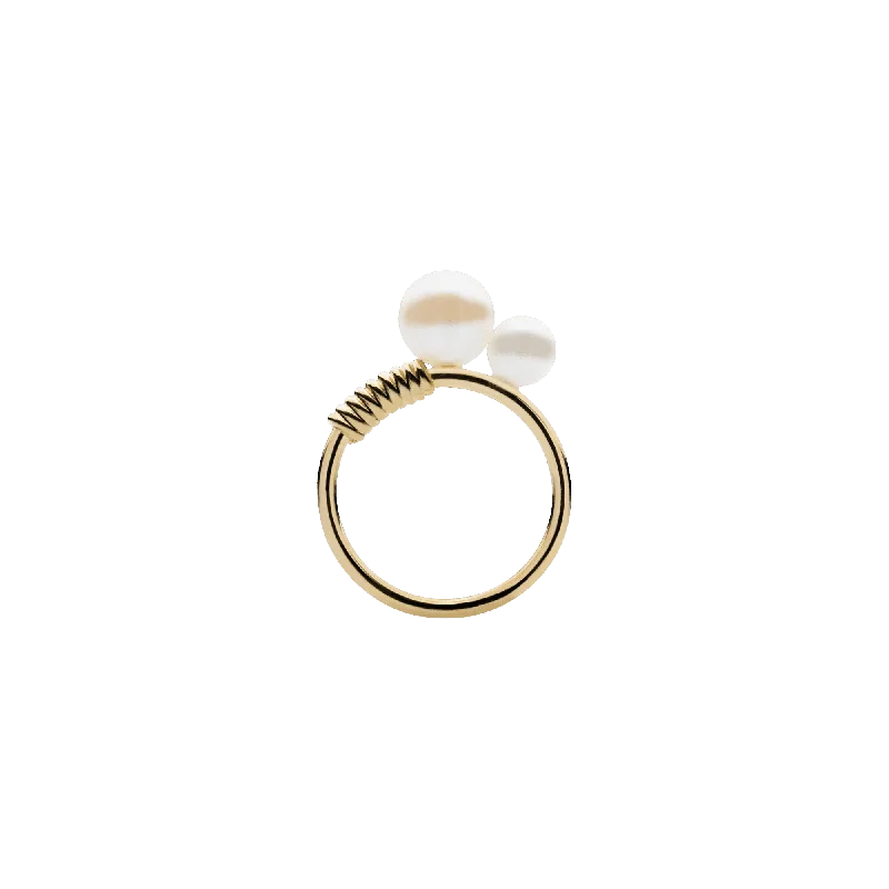 Large rings designed for bold finger statements -Stella Point Ring Gold Plated