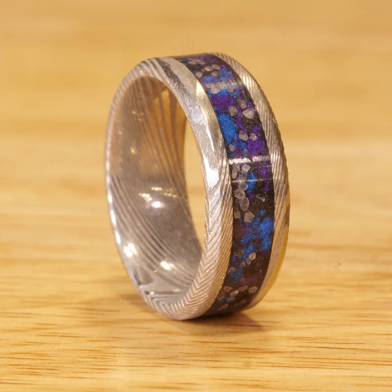 Modern rings with clean cuts for chic flair -The Nebula Twist Damascus Glowstone Ring