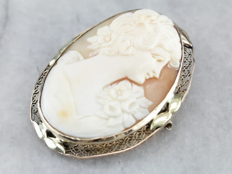 Sleek brooches and pins for subtle daily flair -Vintage Cameo Brooch or Pendant